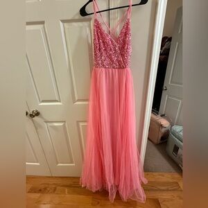 Dressalisa - Elegant Pink Sequin Gown - size XL - NWOT